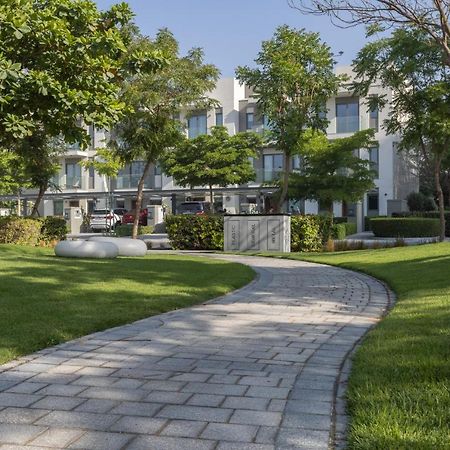 Stay By Latinem Luxury 1Br Holiday Home Cv A207 Near Burj Khalifa Дубай Екстер'єр фото